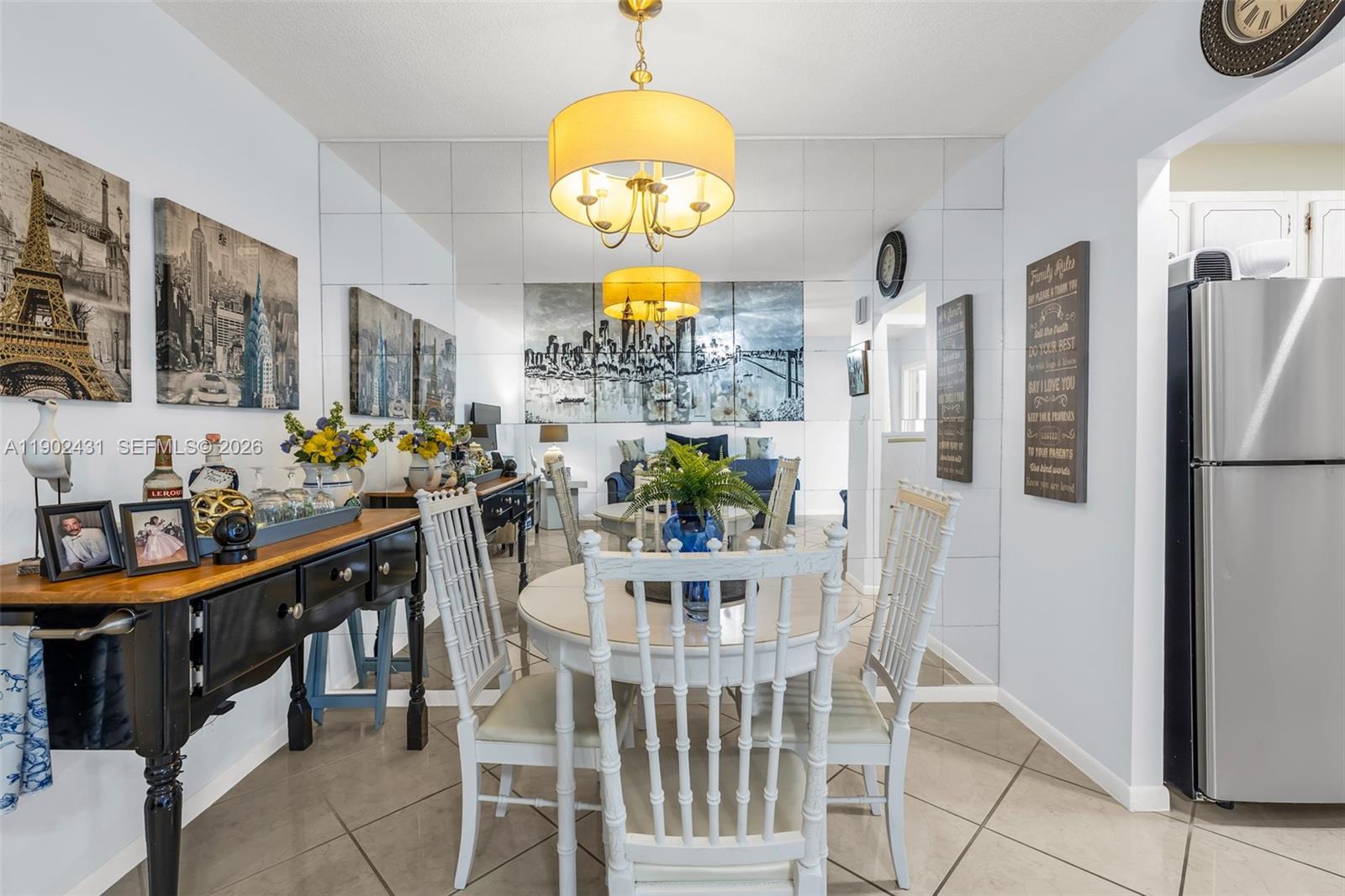 BEVERLY HILLS CONDO NUMBE - Residential