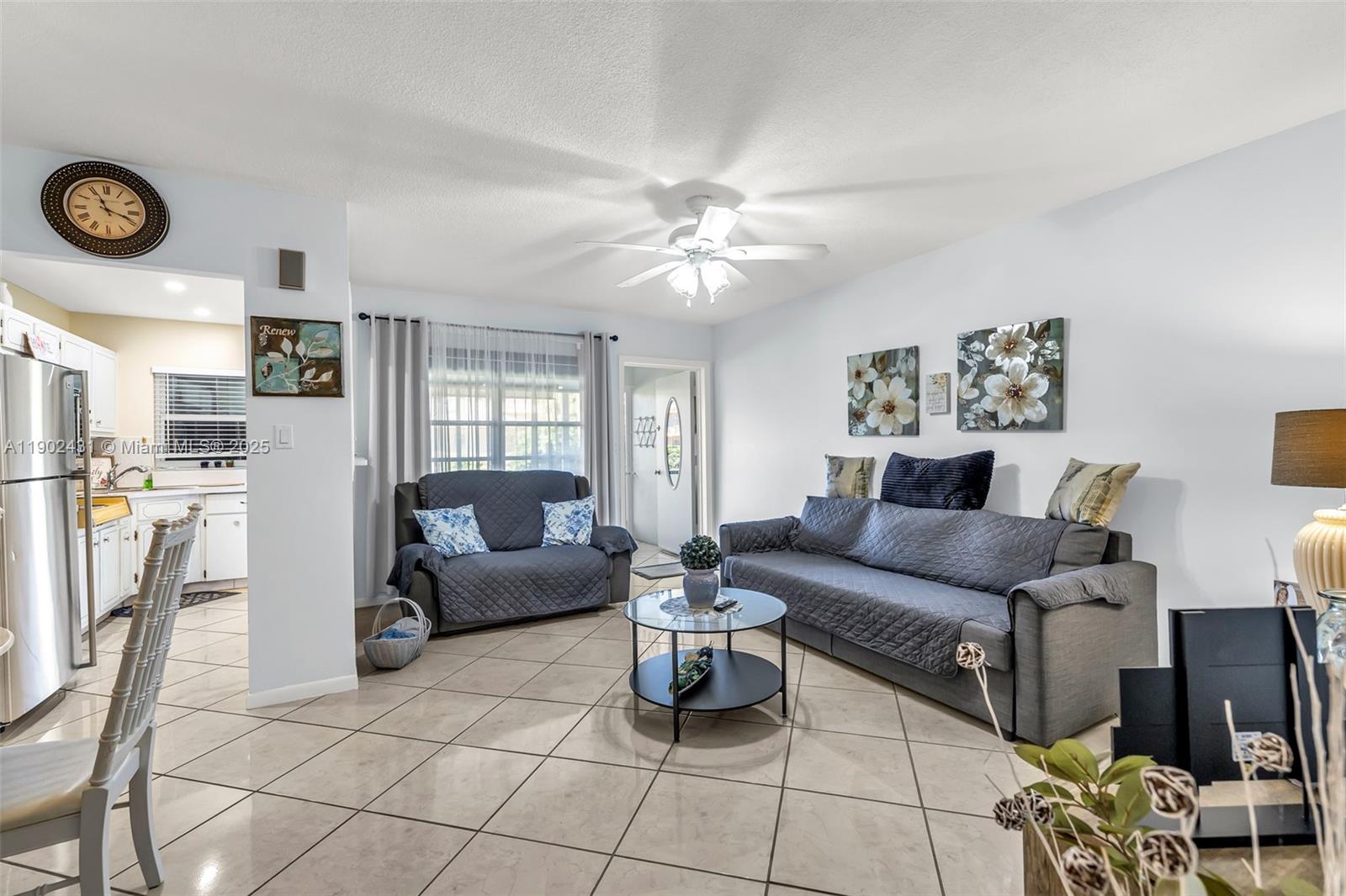 BEVERLY HILLS CONDO NUMBE - Residential