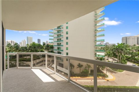 A home in Aventura