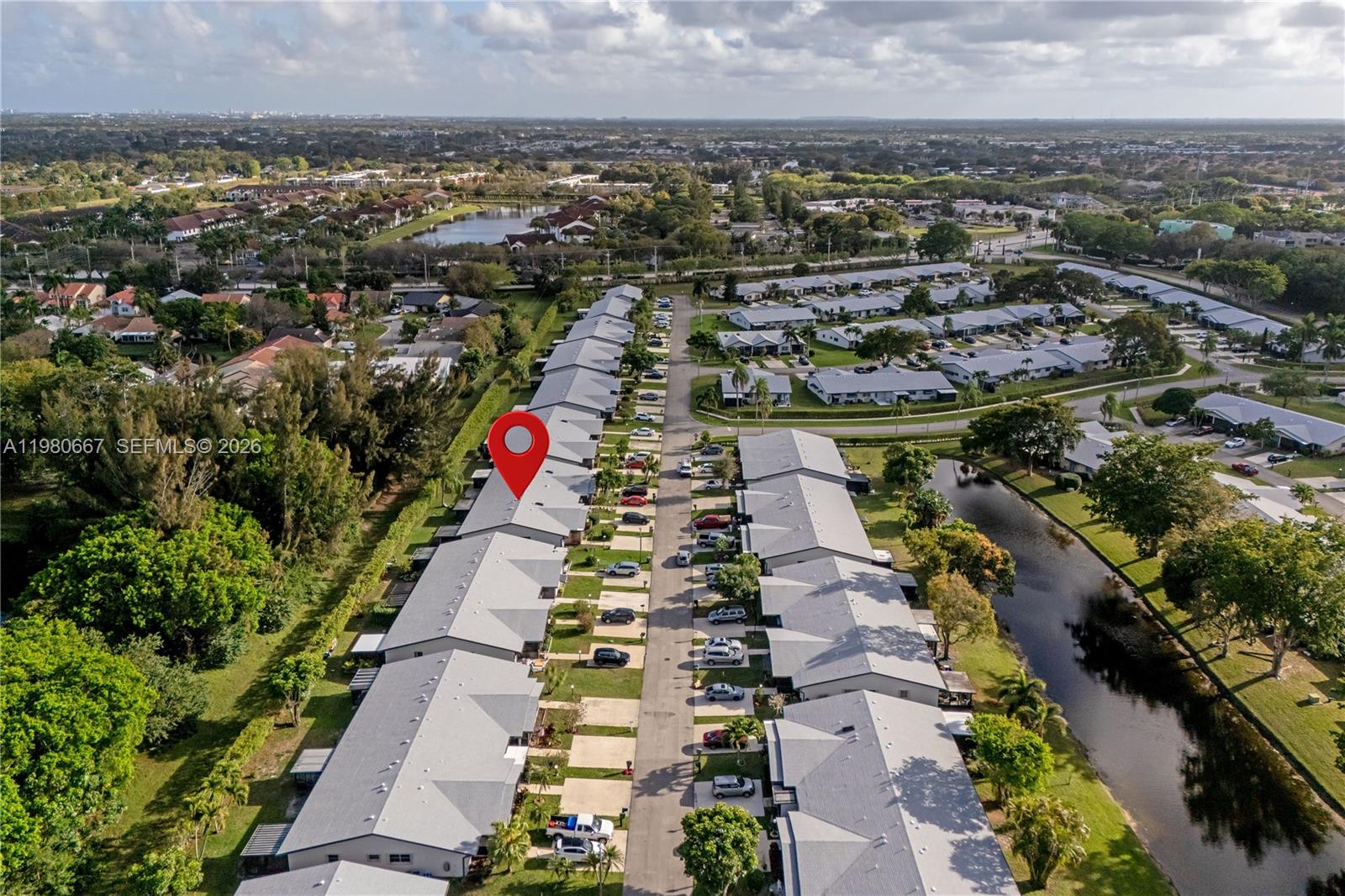 DELRAY VILLAS 3 - Residential