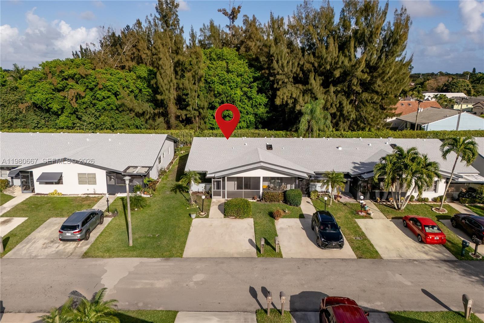 DELRAY VILLAS 3 - Residential