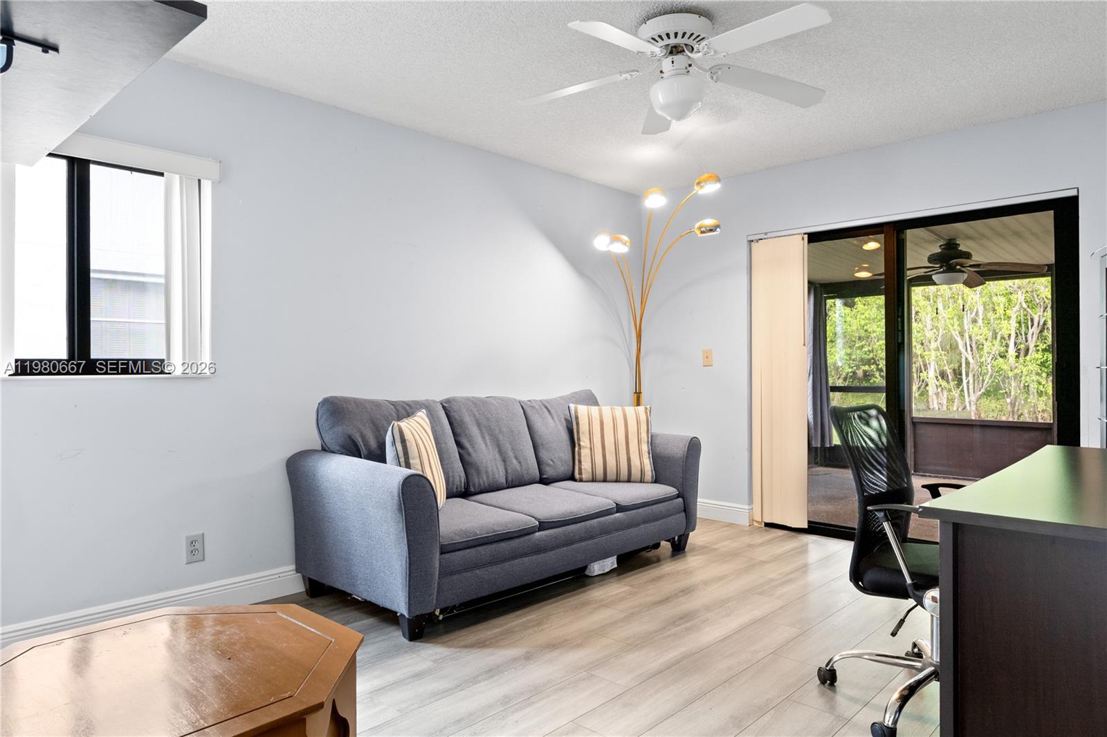 DELRAY VILLAS 3 - Residential