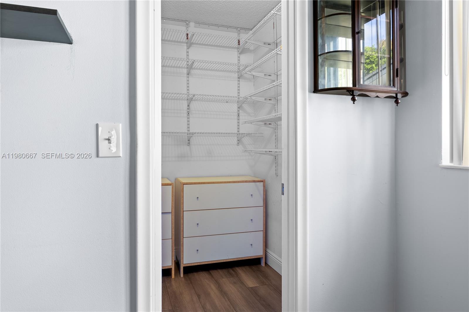 DELRAY VILLAS 3 - Residential