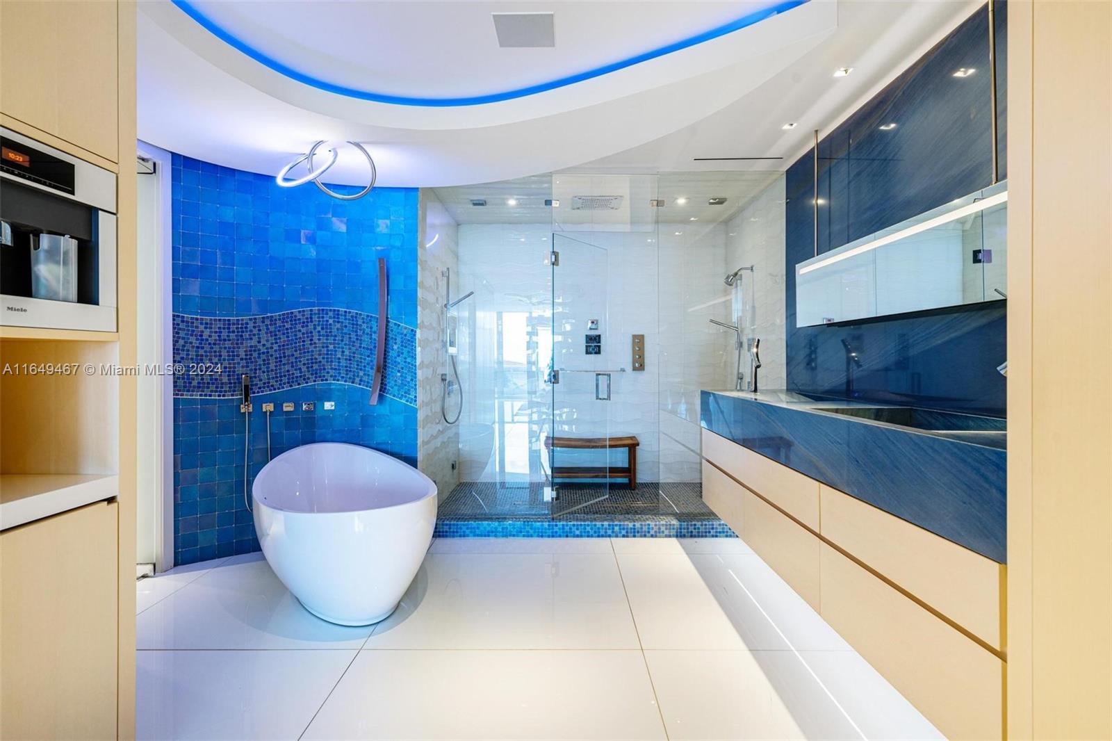 THE RESIDENCES AT THE BATH - Residential
