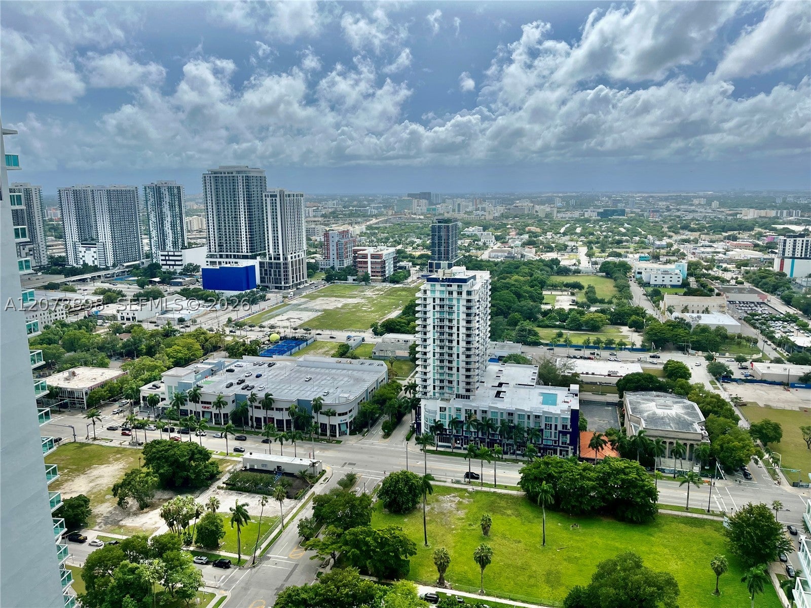 1800 N Bayshore Dr 3710