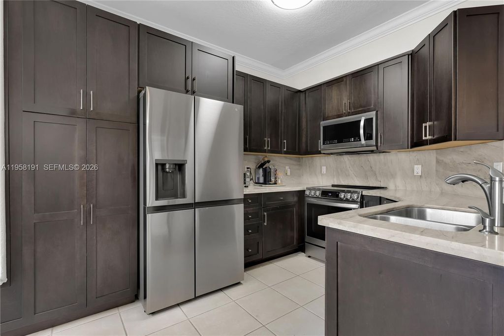 Photo of 17102 SW 33rd Ct, Miramar, FL 33027 (MLS # A11958191)