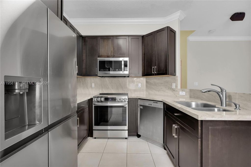 Photo of 17102 SW 33rd Ct, Miramar, FL 33027 (MLS # A11958191)
