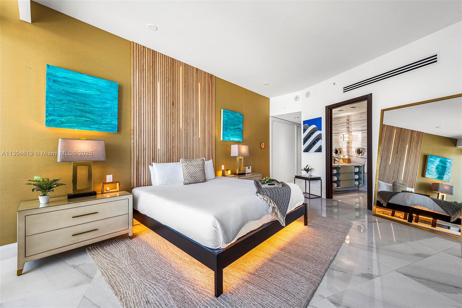 2201 COLLINS AVE CONDO - Residential Lease