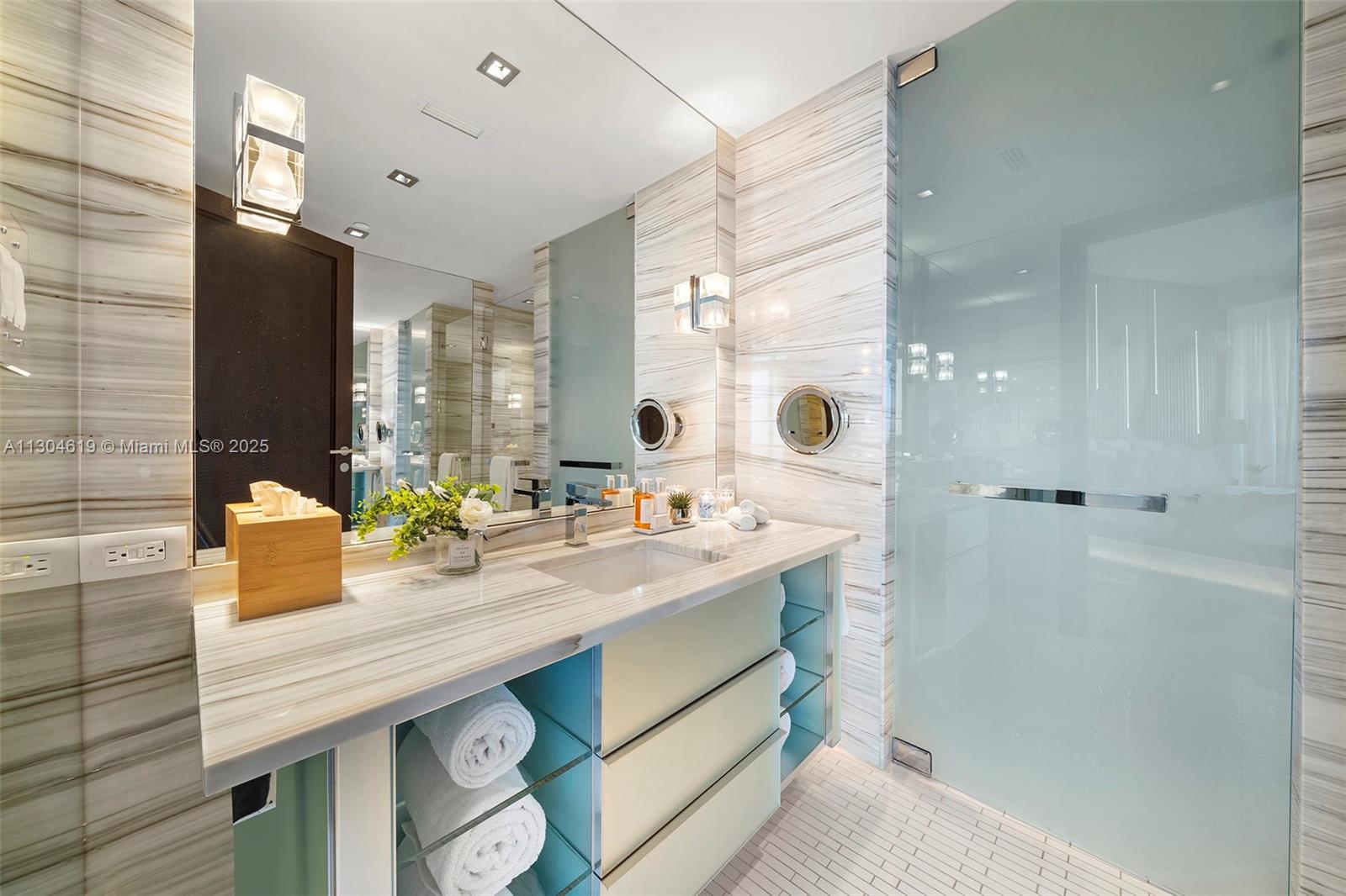 2201 COLLINS AVE CONDO - Residential Lease