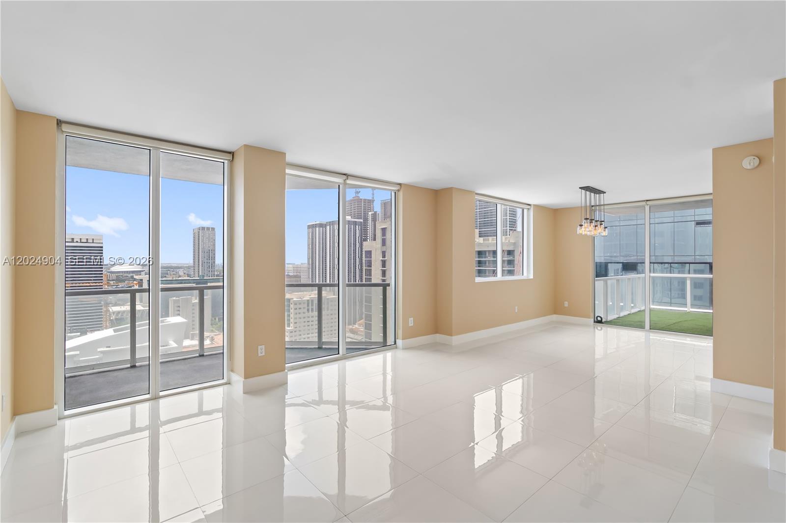 244 Biscayne Blvd 3108