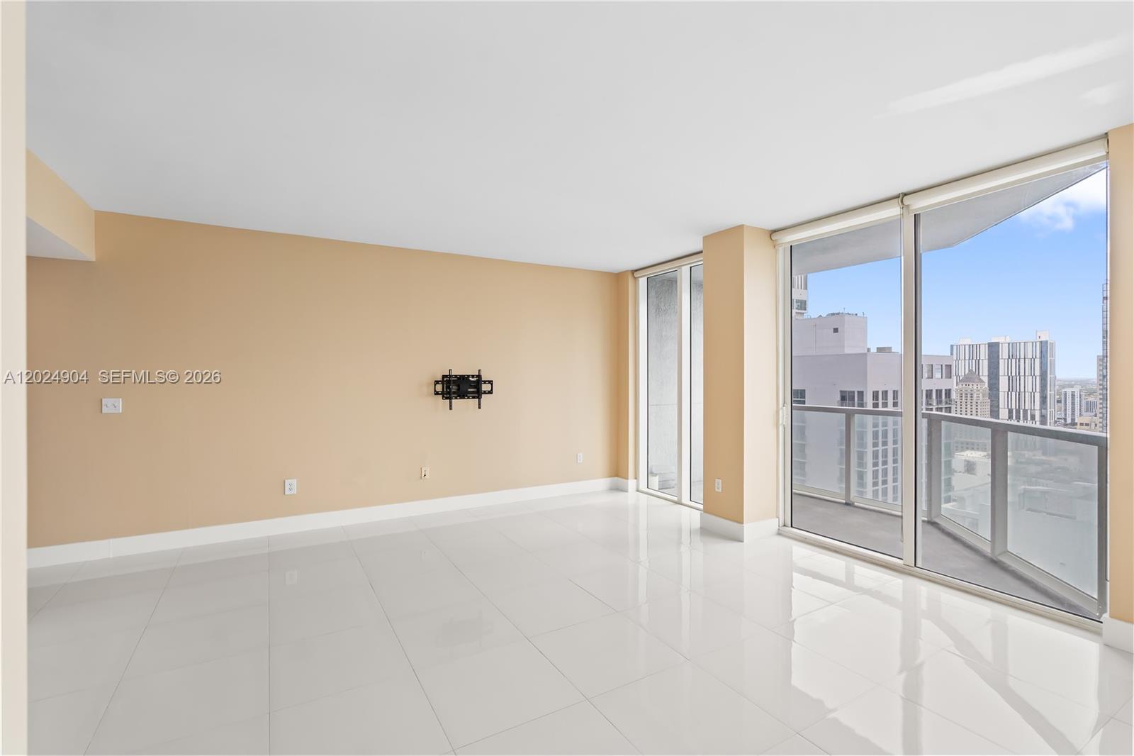 244 Biscayne Blvd 3108