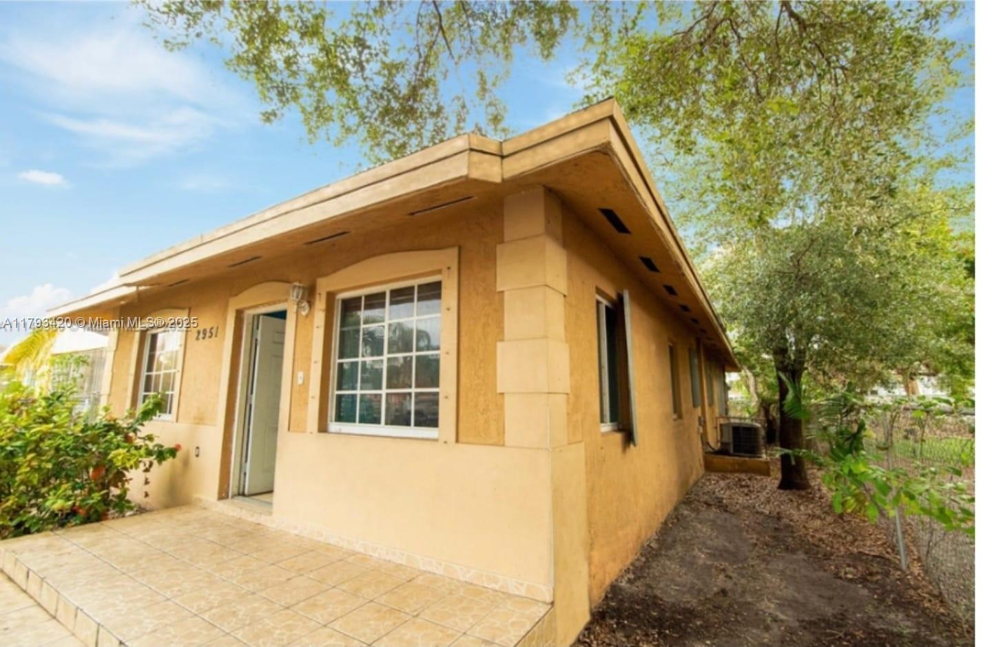 2951 NW 57th St