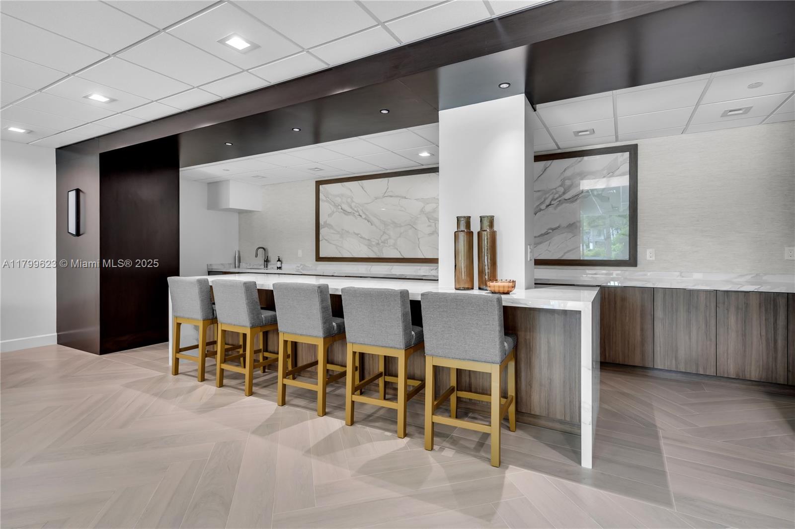 TOWNSEND PLACE CONDO - Residential Lease