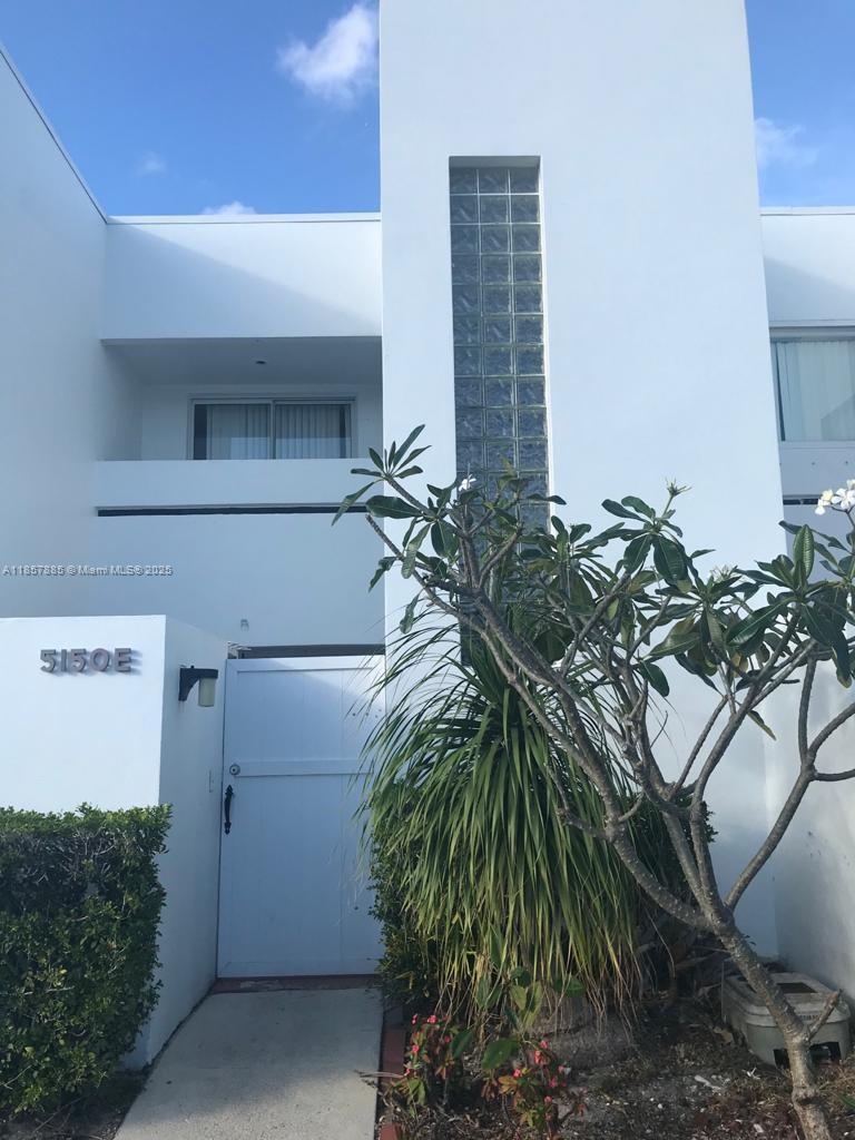 PARK PLACE TOWNHOMES - Residential Lease