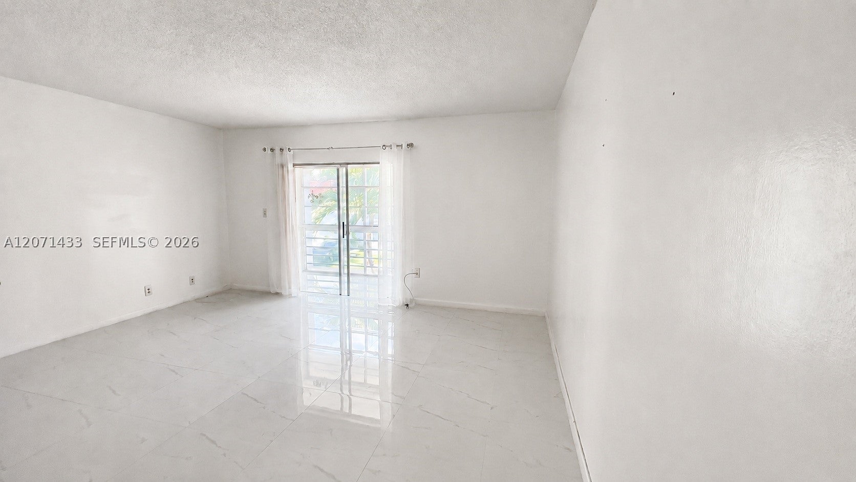 4881 NW 22nd St B15
