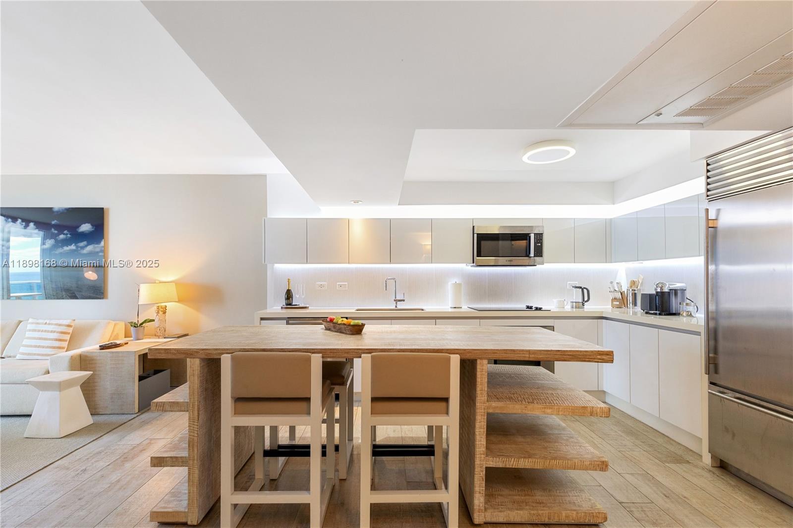 1 HOTEL and RESIDENCES - Residential