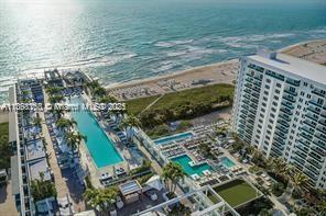 1 HOTEL and RESIDENCES - Residential