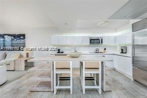 1 HOTEL and RESIDENCES - Residential