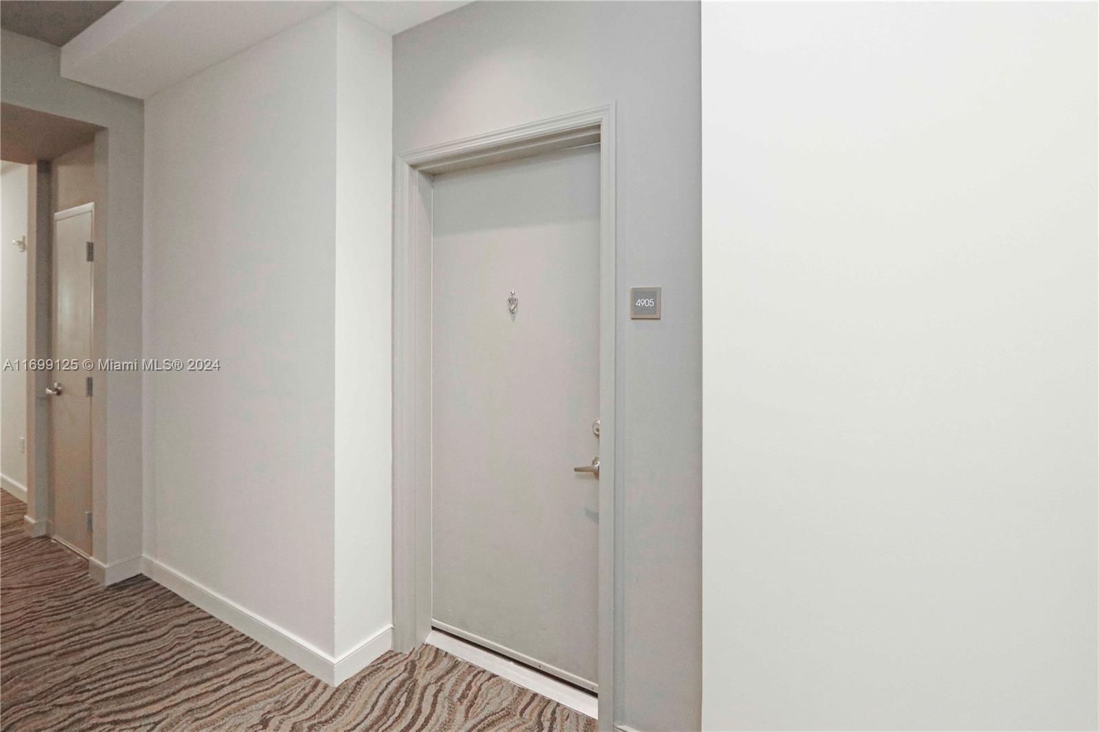 THE PLAZA 851 BRICKELL CO - Residential