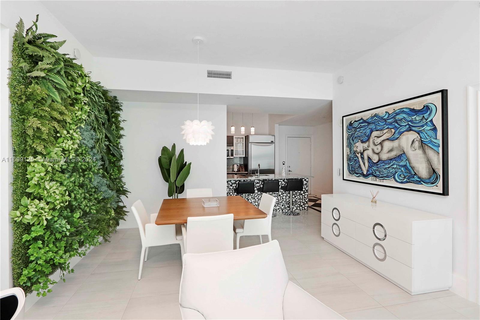 THE PLAZA 851 BRICKELL CO - Residential