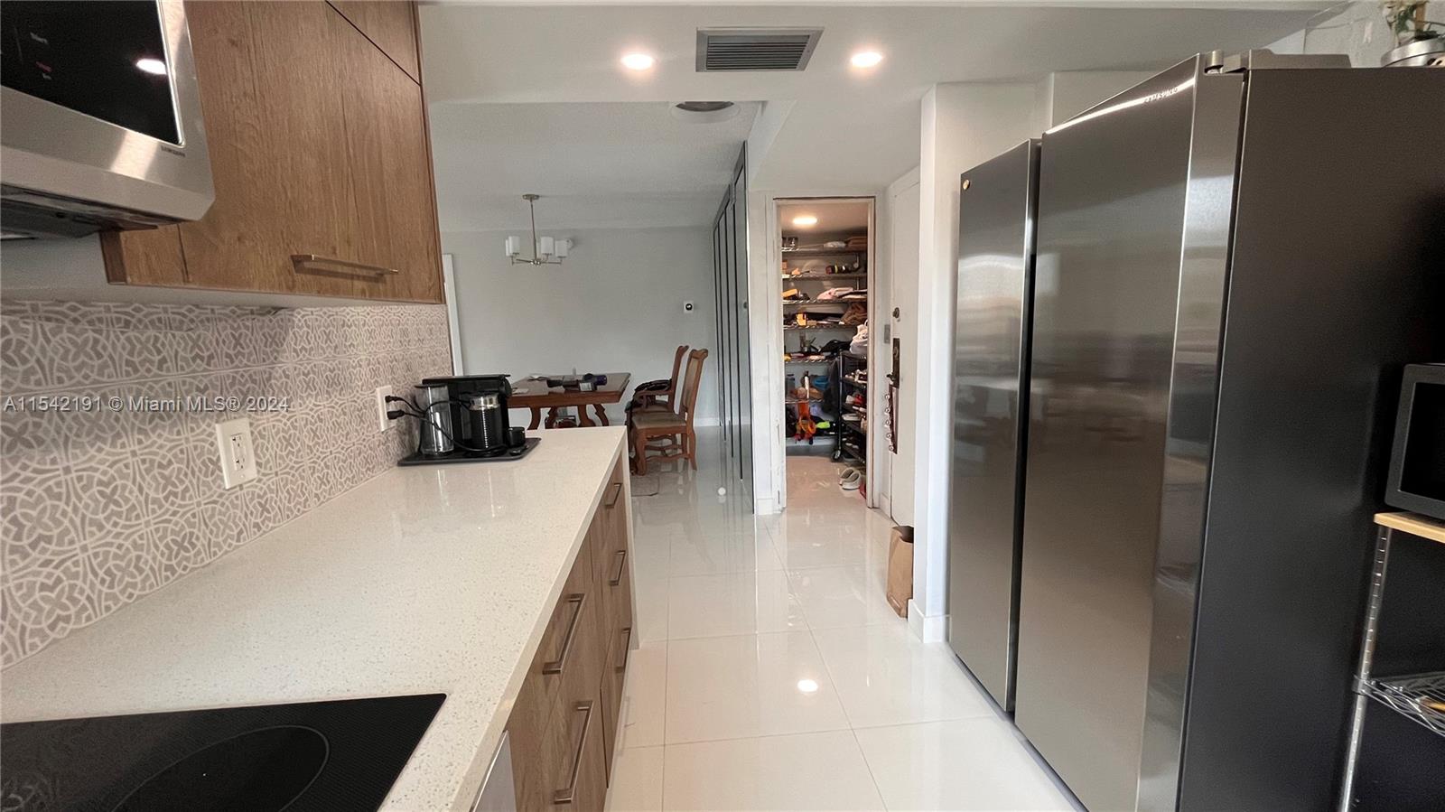 1865 S Ocean Dr 4F