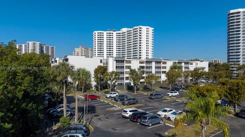 3350 NE 192nd St 5H-B Aventura FL 33180