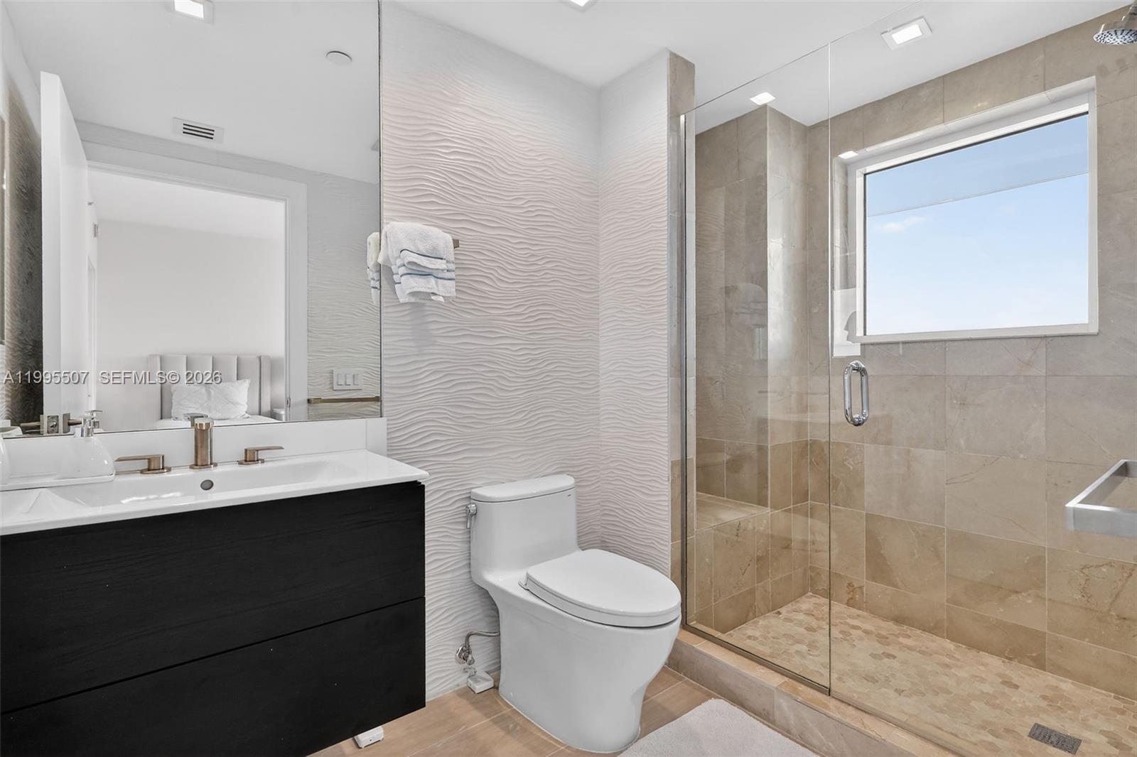 BELLAMARE @ WILLIAMS ISLA - Residential