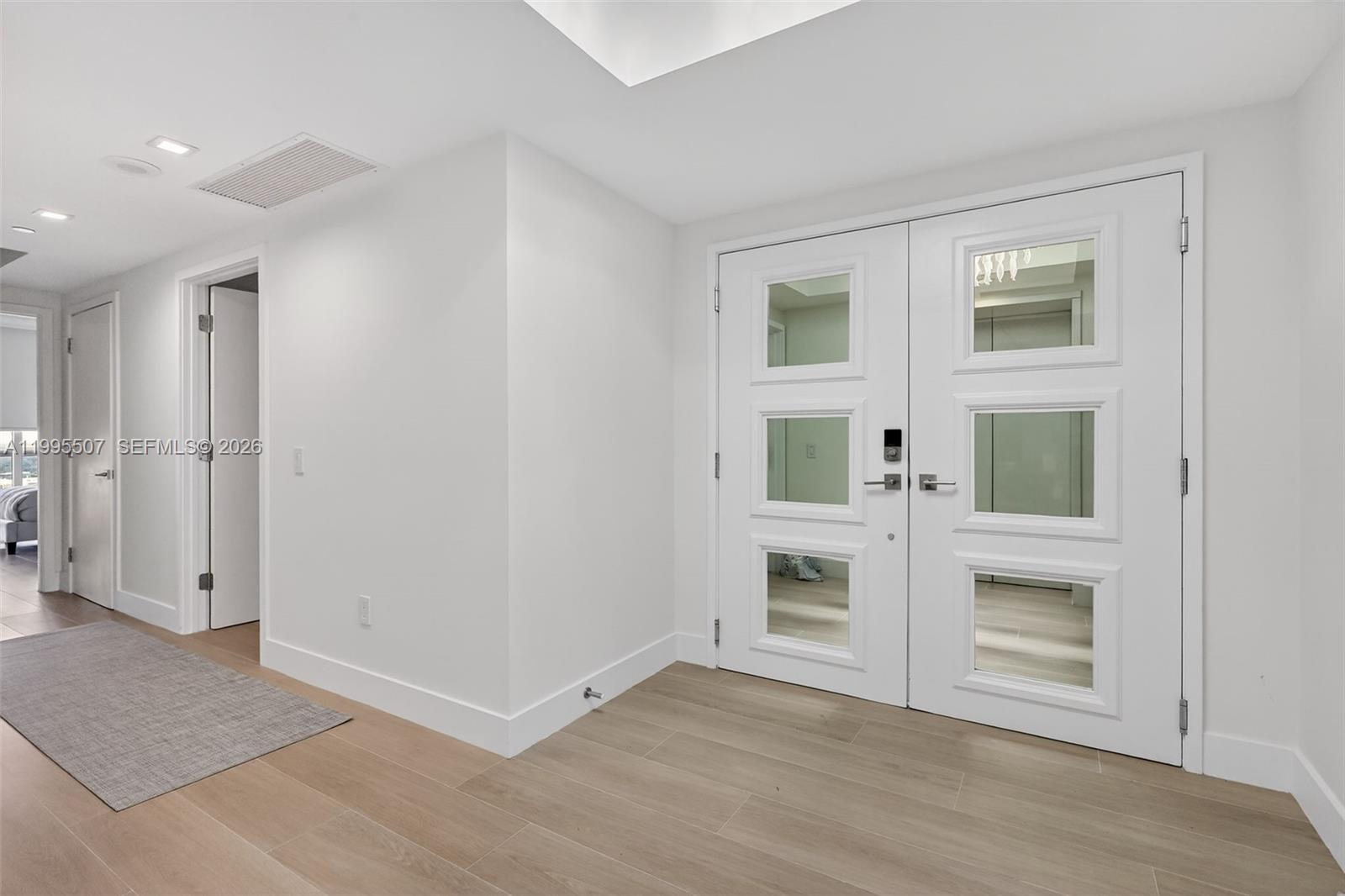 BELLAMARE @ WILLIAMS ISLA - Residential