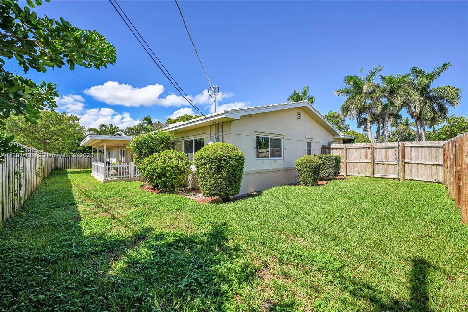 PALM RIDGE - Residential