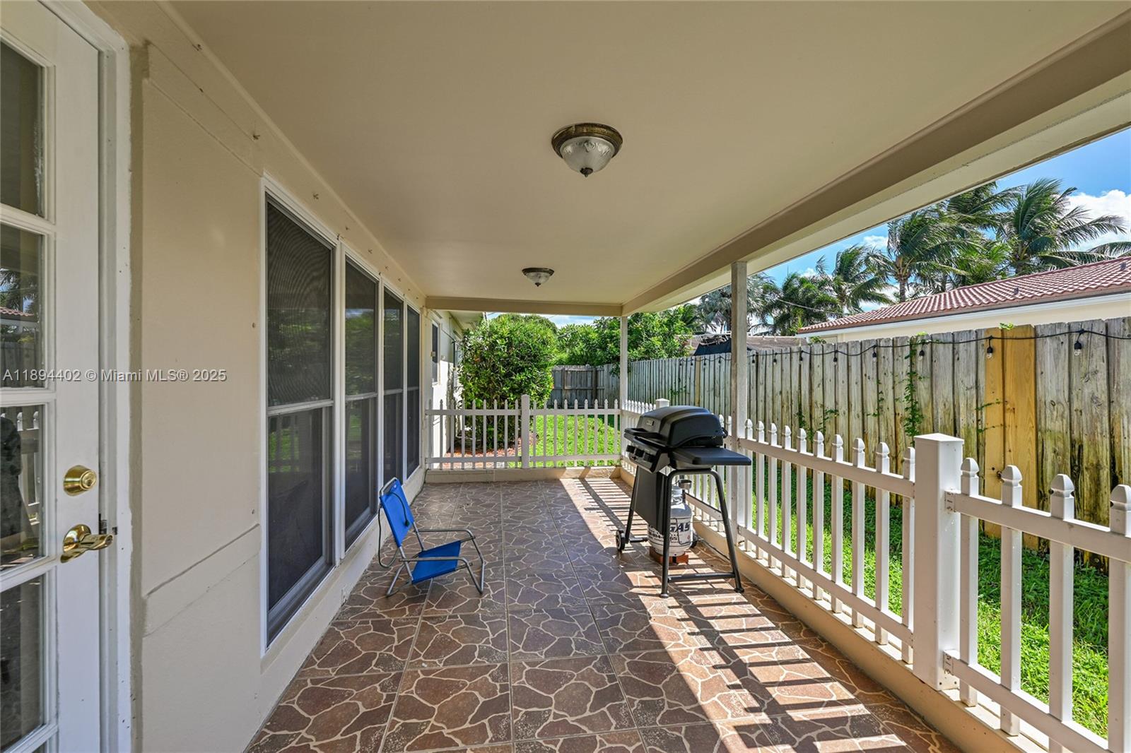 PALM RIDGE - Residential