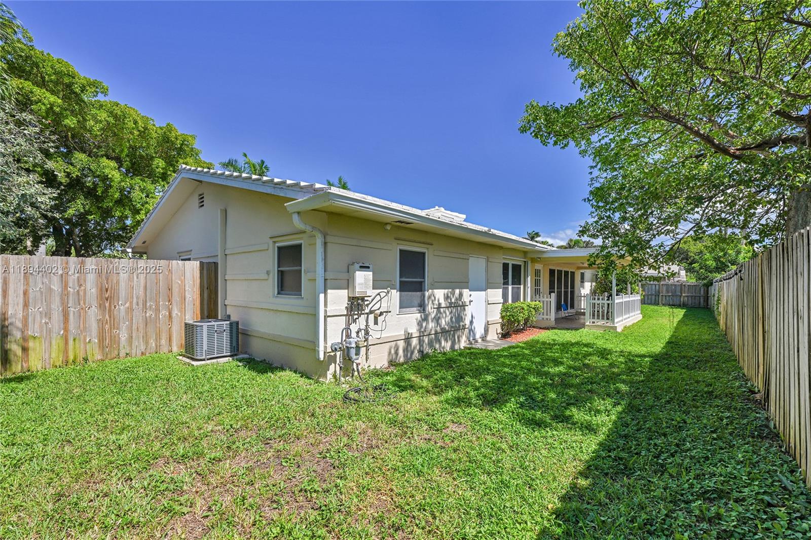 PALM RIDGE - Residential