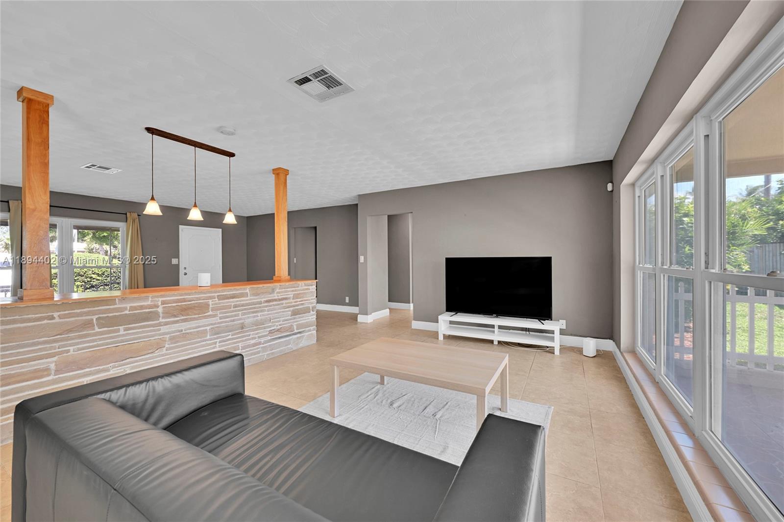 PALM RIDGE - Residential