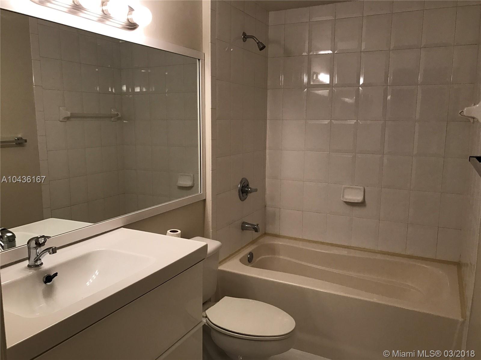 El-Ad Nob Hill Condo - Residential Lease