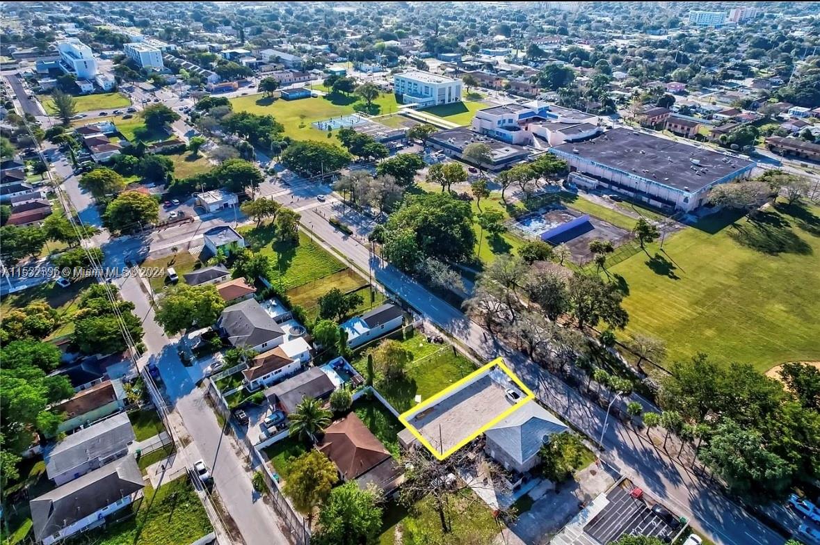 LIBERTY CITY - Commercial Sale