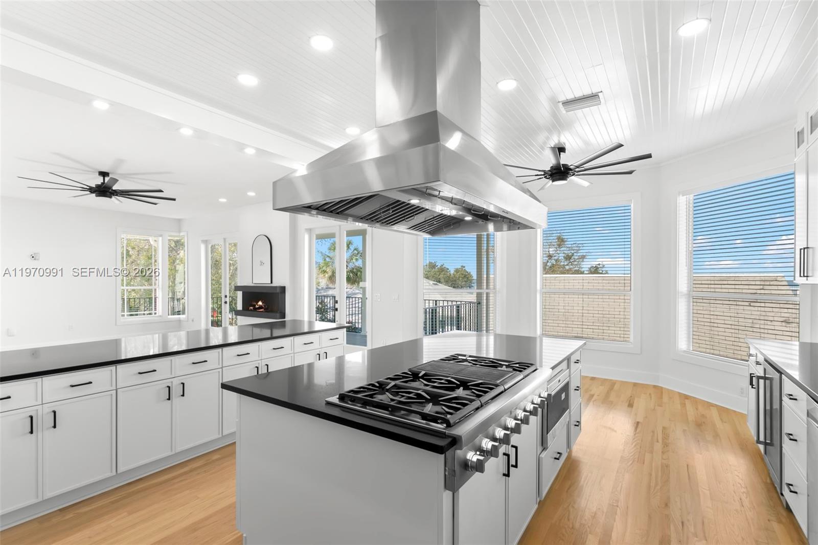 CRYSTAL BEACH - Residential