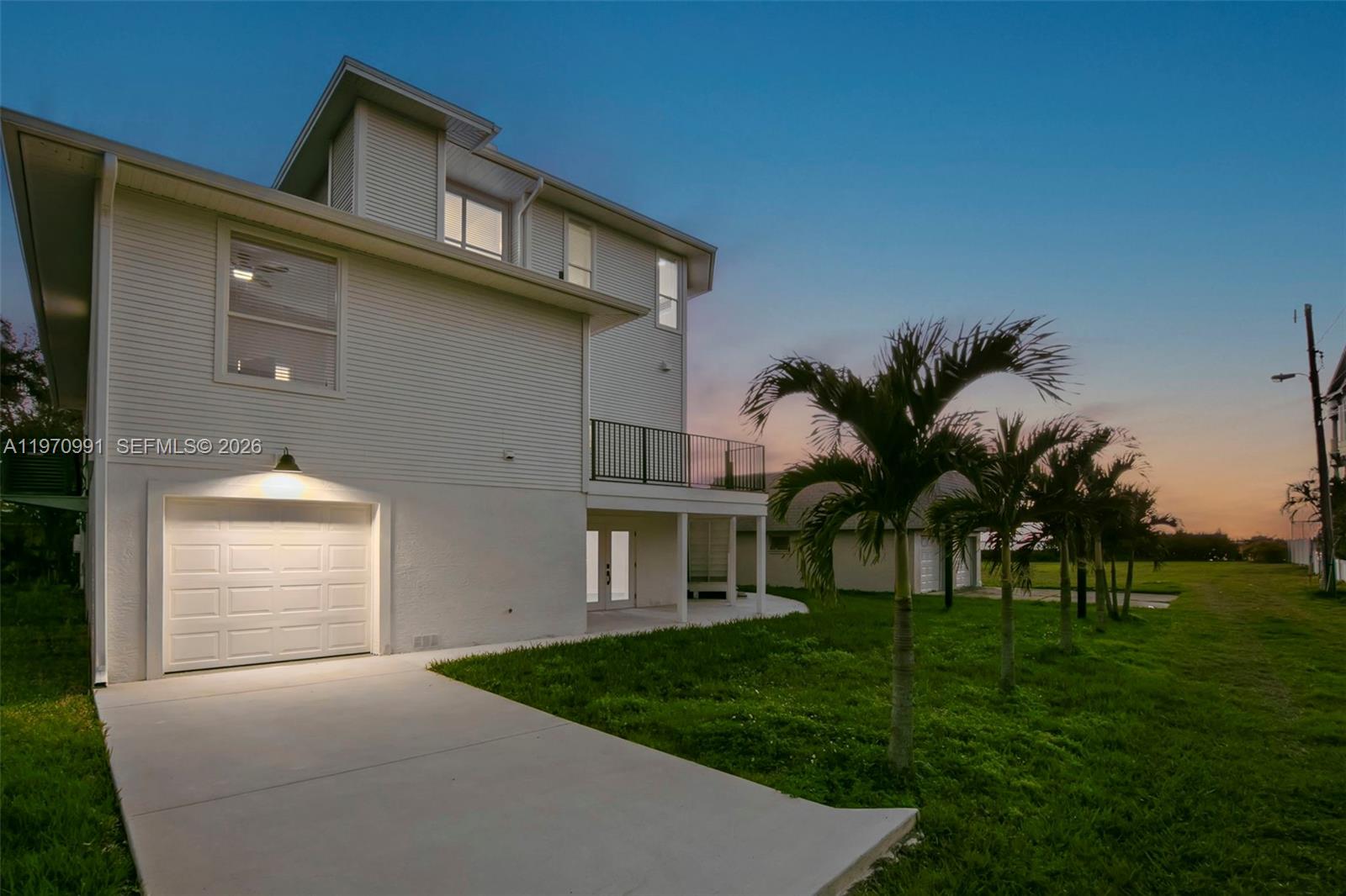 CRYSTAL BEACH - Residential