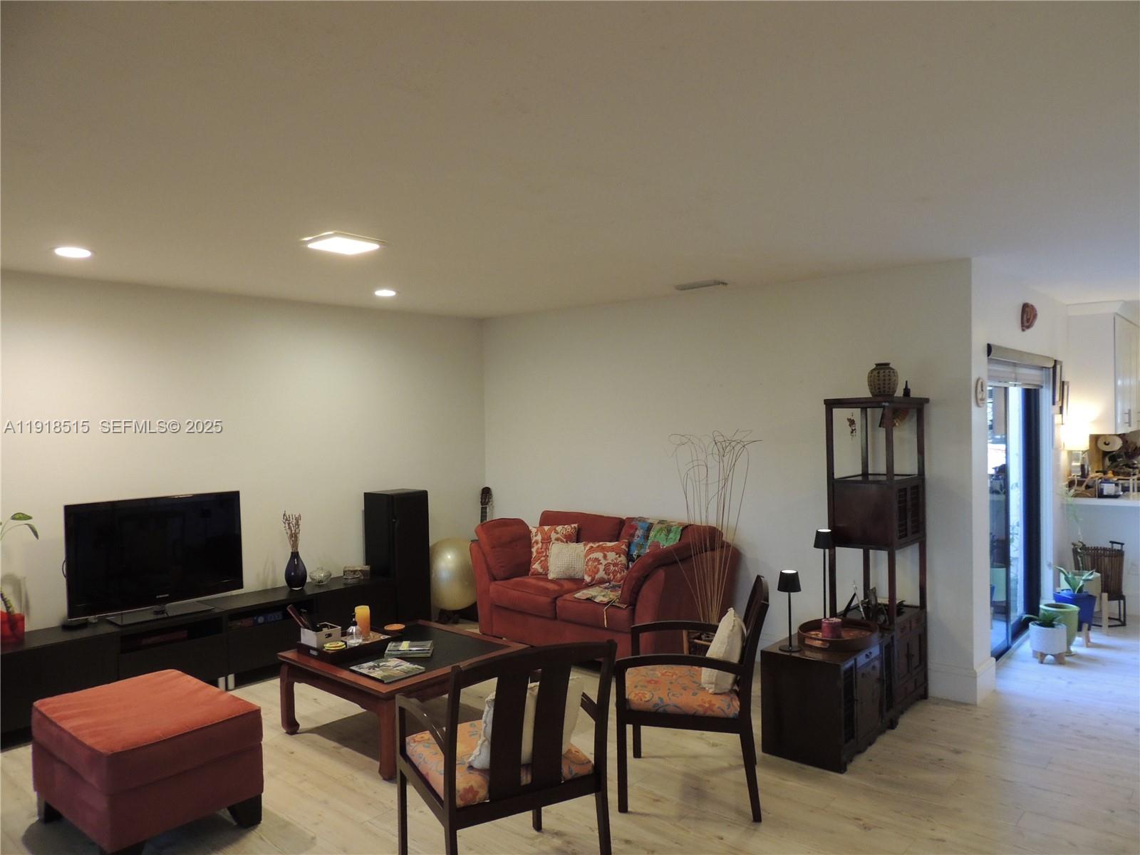 GREENS OF BOCA LAGO CONDO - Residential