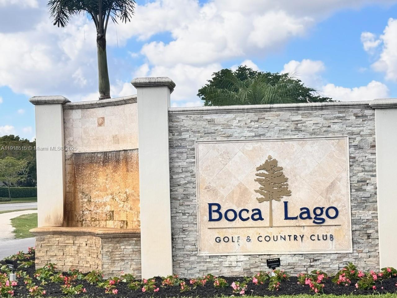 GREENS OF BOCA LAGO CONDO - Residential