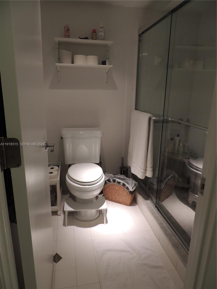 GREENS OF BOCA LAGO CONDO - Residential