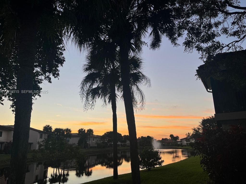 Photo of 7951 Eastlake Dr #C, Boca Raton, FL 33433 (MLS # A11918515)