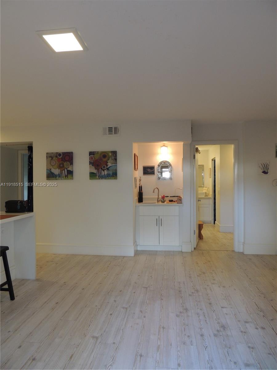 GREENS OF BOCA LAGO CONDO - Residential