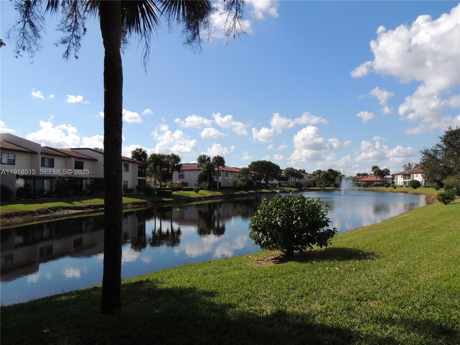 GREENS OF BOCA LAGO CONDO - Residential
