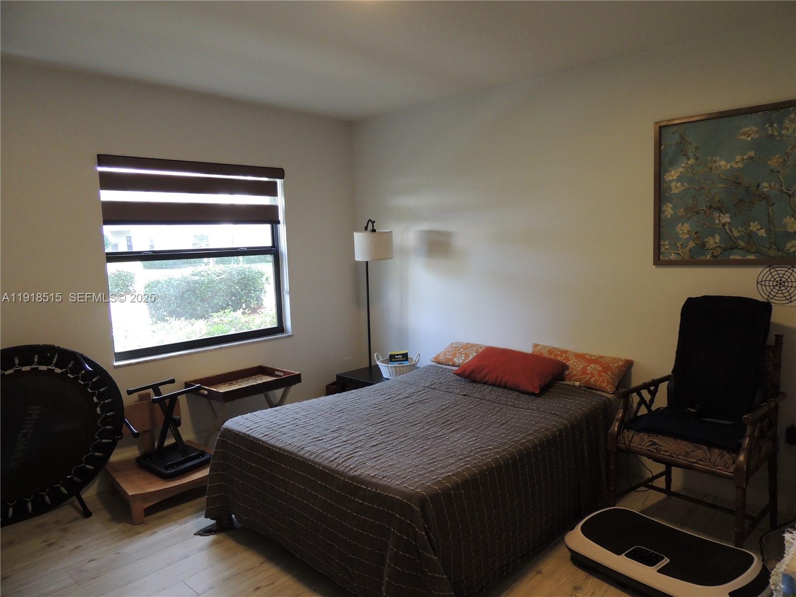 GREENS OF BOCA LAGO CONDO - Residential