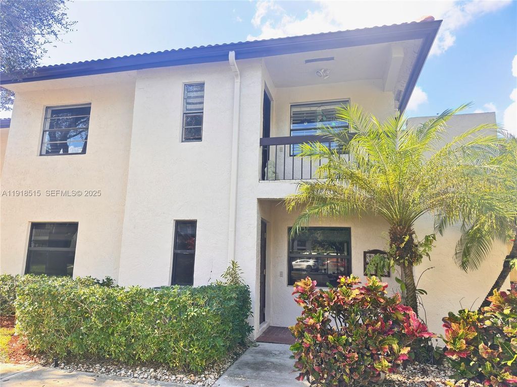 Photo of 7951 Eastlake Dr #C, Boca Raton, FL 33433 (MLS # A11918515)