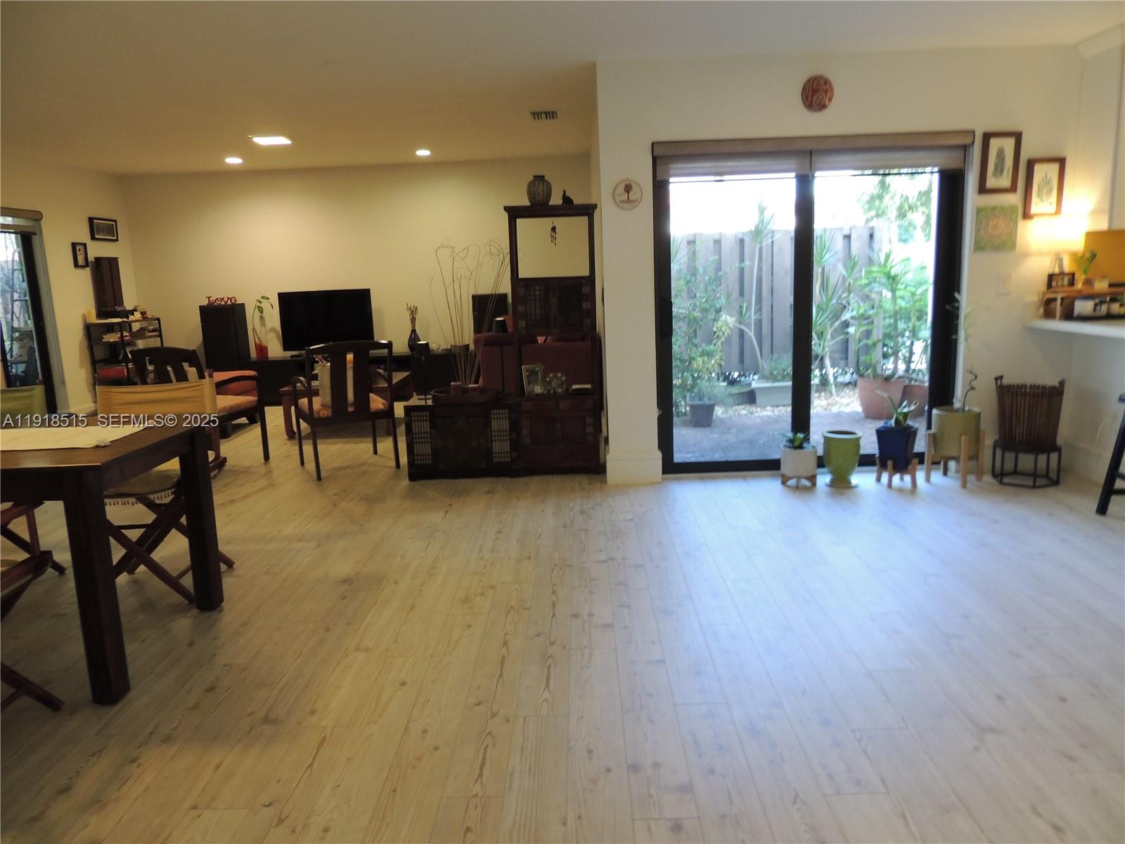 GREENS OF BOCA LAGO CONDO - Residential