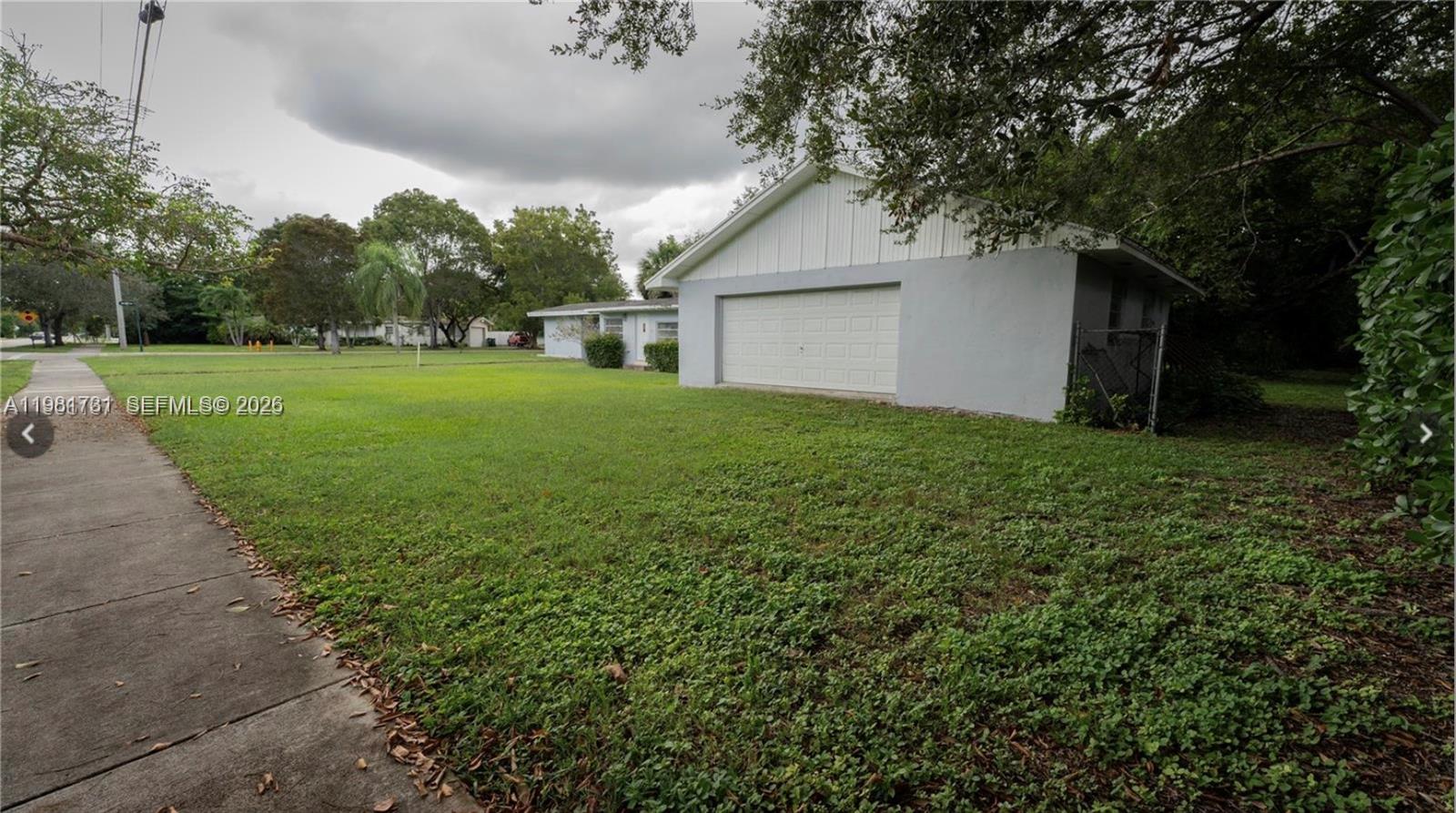 PINE TREE ESTATES - Residential