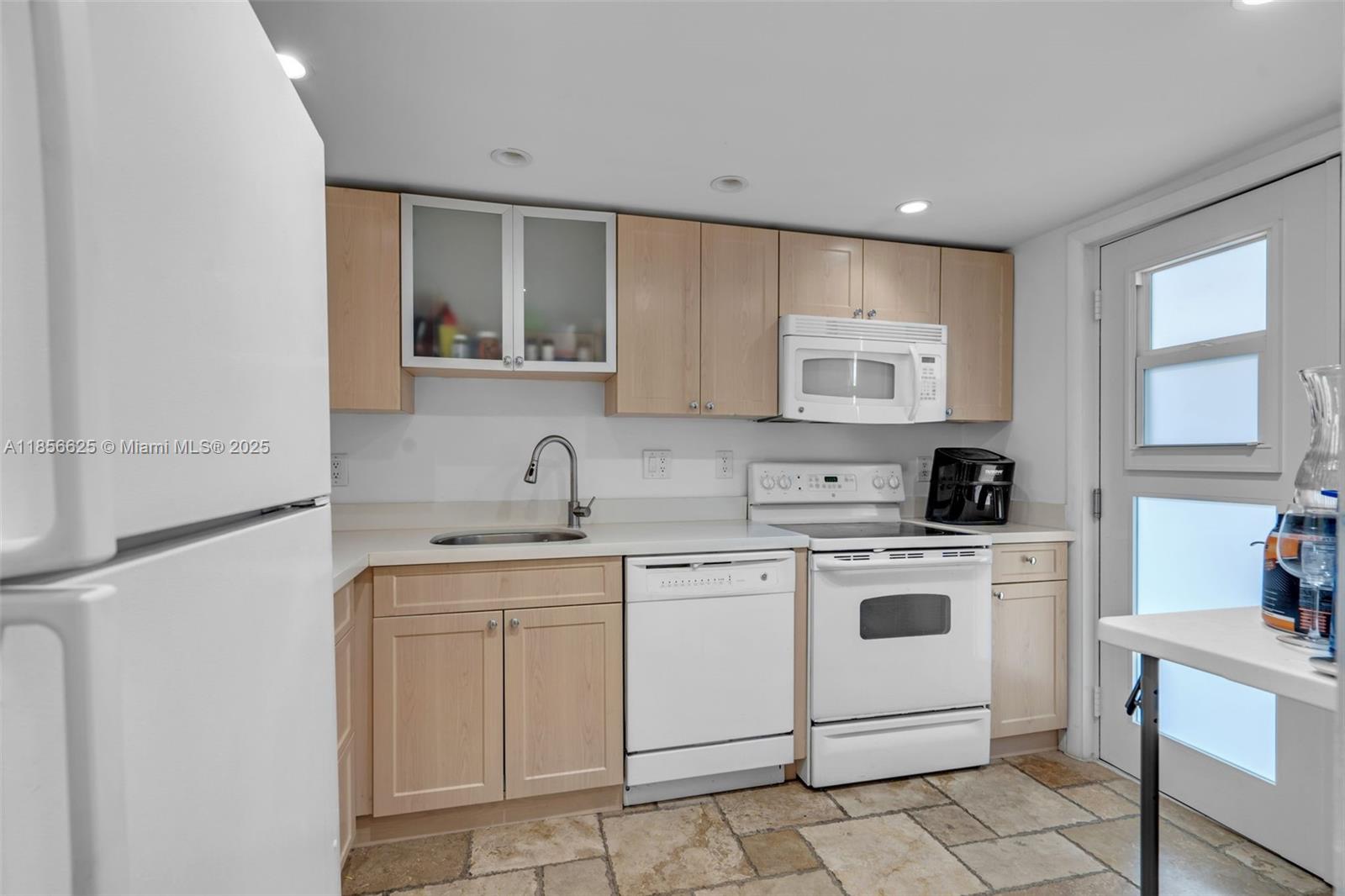 GALEN DRIVE CONDO APTS - Residential