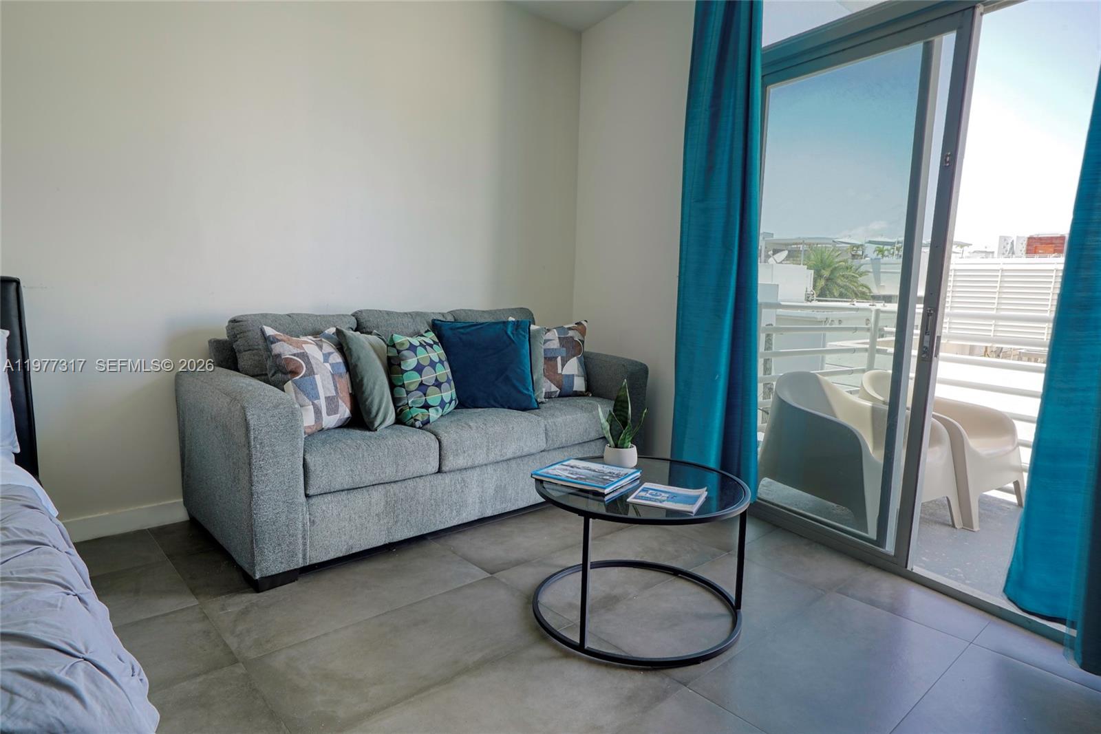 THE STRAND ON OCEAN DRIVE - Residential