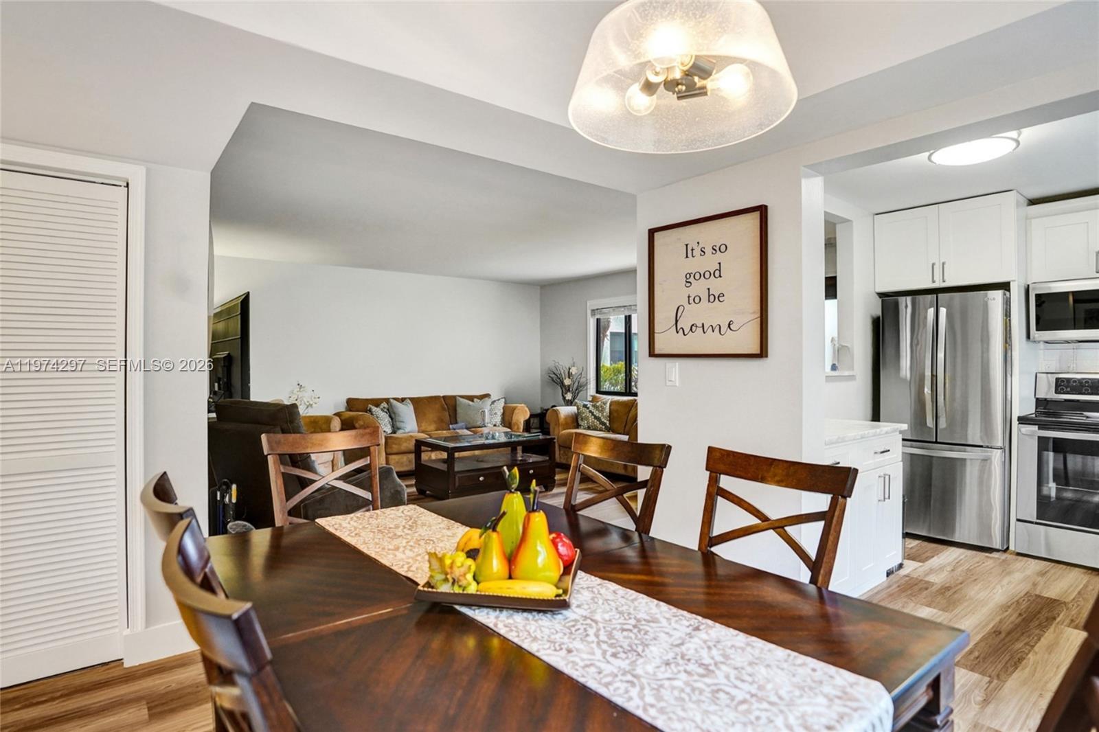 ASHLAND G CONDO - Residential