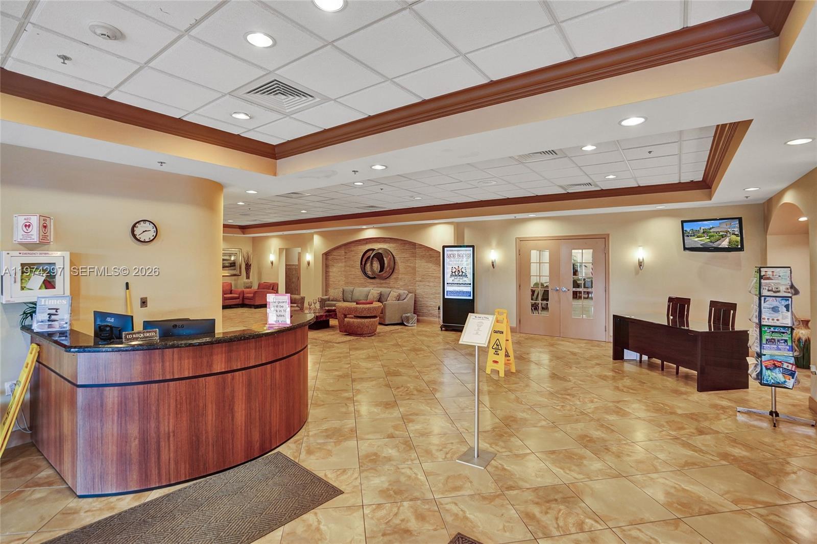 ASHLAND G CONDO - Residential